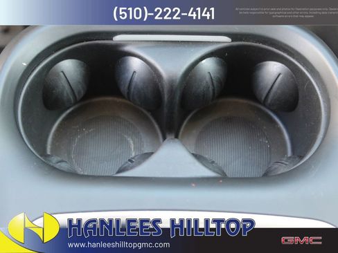 Used 2024 Chrysler Pacifica Touring-L FWD image 22