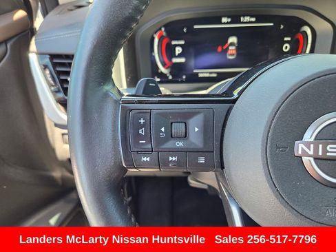 Used 2023 Nissan Rogue Platinum w/ Platinum Premium Package FWD image 29