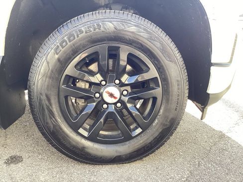 Used 2021 Chevrolet Silverado 1500 RST AWD/4WD image 21