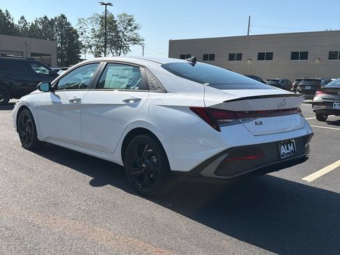New 2026 Hyundai Elantra Sport FWD image 4