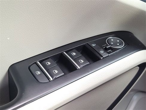 Used 2023 Kia Soul EX image 33
