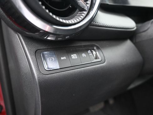 Used 2026 Chevrolet Equinox LT AWD/4WD image 24