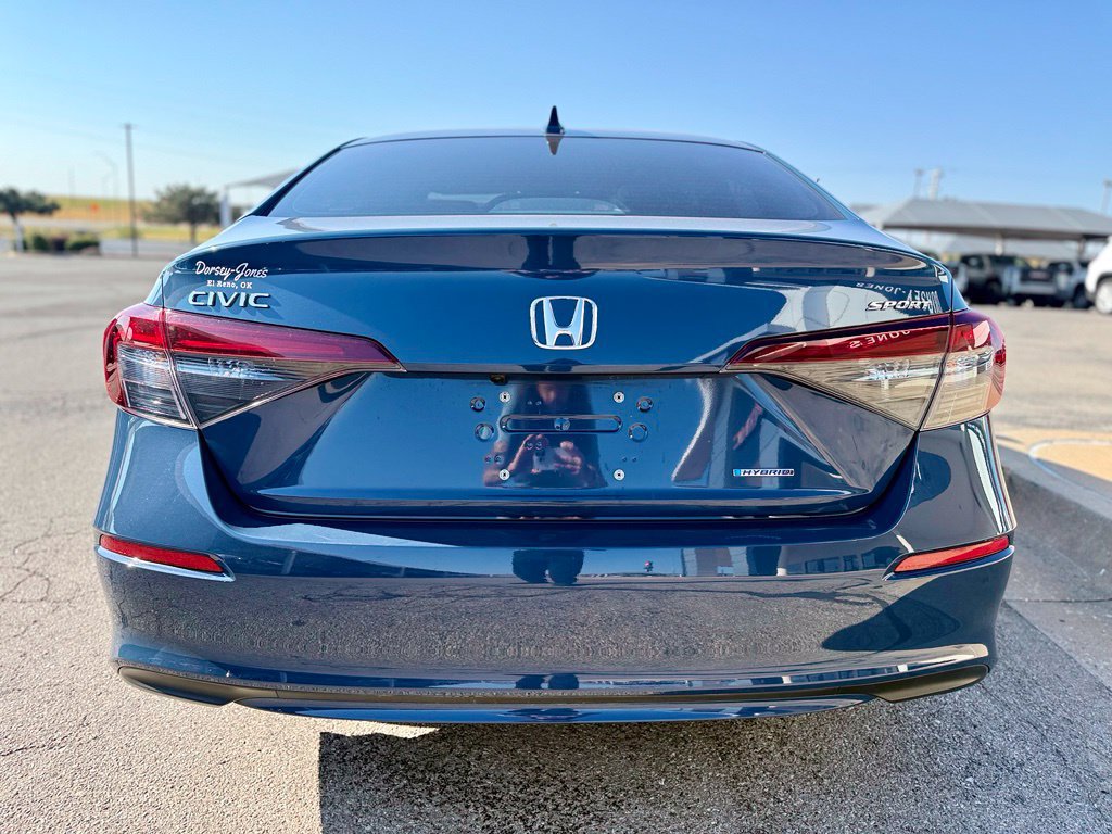 Used 2025 Honda Civic Sport image 5