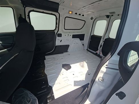 Used 2022 RAM ProMaster City Tradesman w/ Lights & Wheels Group FWD image 5