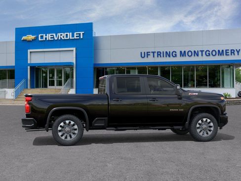New 2026 Chevrolet Silverado 2500 Custom w/ Custom Value Package AWD/4WD image 5