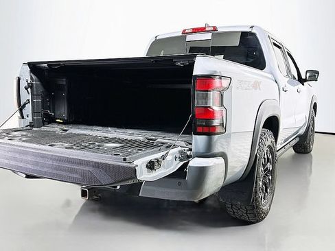 Used 2023 Nissan Frontier PRO-4X w/ Pro Convenience Package AWD/4WD image 26