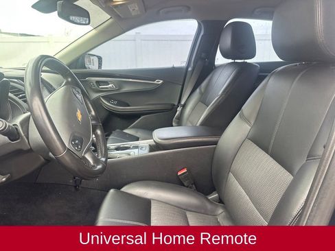 Used 2016 Chevrolet Impala LT w/ Convenience Package image 10