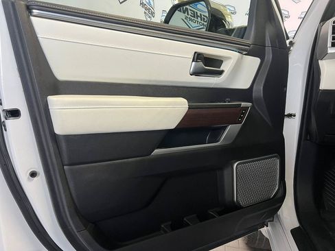 Used 2024 Toyota Tundra Capstone AWD/4WD image 11