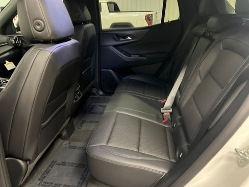 New 2026 Chevrolet Equinox LT w/ Convenience Package II image 13