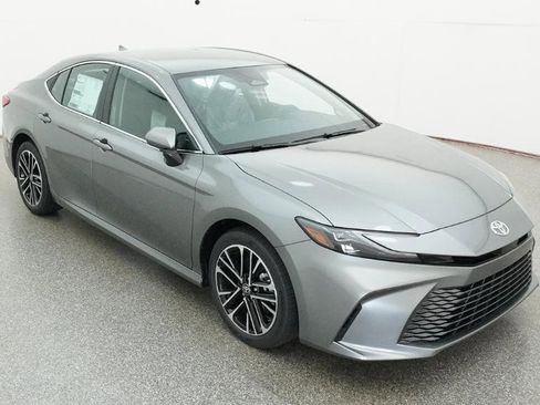 New 2026 Toyota Camry XLE image 16