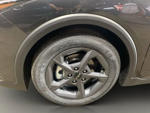 New 2026 Kia K4 FWD image 15