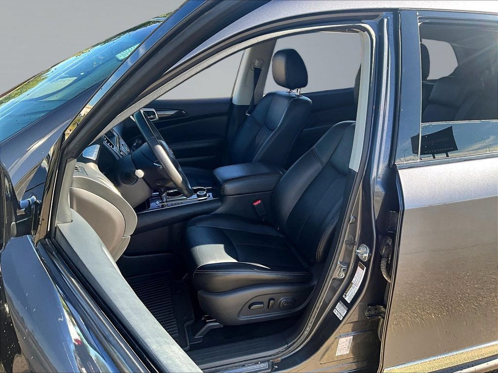 Used 2014 Nissan Pathfinder SL w/ SL Tech Package AWD/4WD image 23