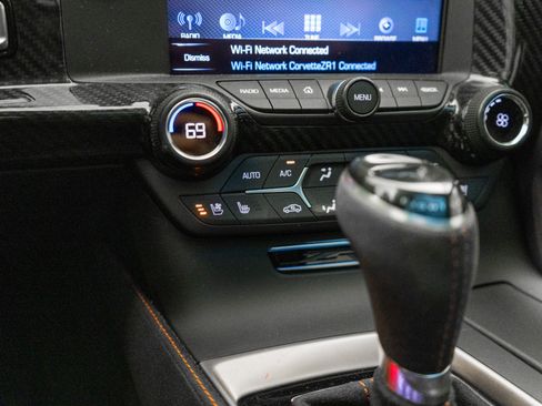 Used 2019 Chevrolet Corvette ZR1 RWD image 31