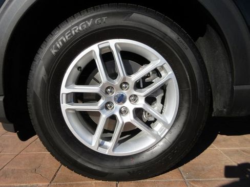 New 2026 Ford Explorer Active image 8