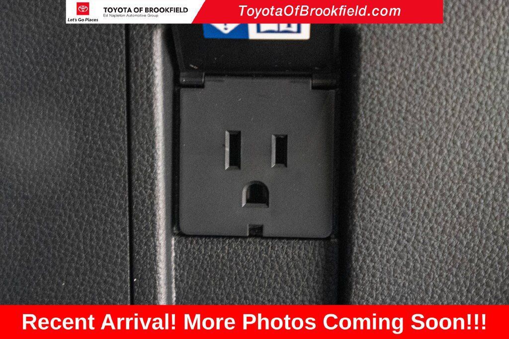 Certified 2026 Toyota Sequoia Limited w/ Tow Technology Package AWD/4WD image 40