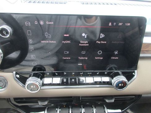 New 2026 GMC Canyon Denali image 21