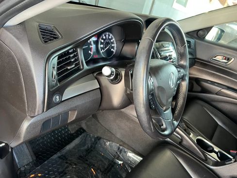 Used 2017 Acura ILX FWD image 16