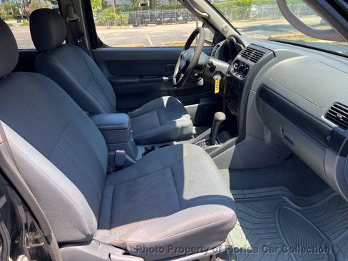 Used 2004 Nissan Xterra XE RWD image 12