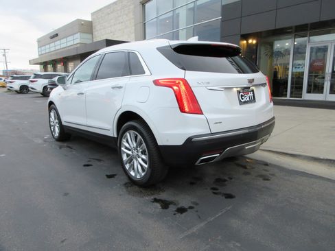 Used 2019 Cadillac XT5 Platinum image 7