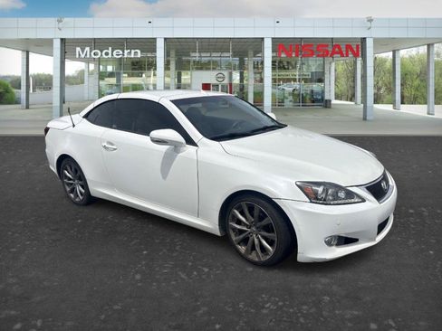 Used 2013 Lexus IS 250C w/ Luxury Pkg RWD image 7
