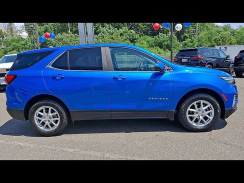 Certified 2024 Chevrolet Equinox LT AWD/4WD image 9