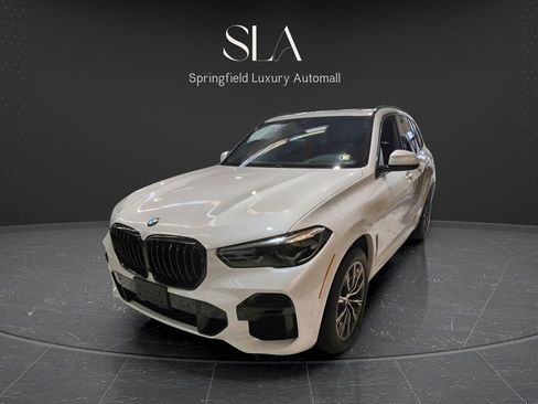 Used 2023 BMW X5 xDrive40i w/ M Sport Package AWD/4WD image 3