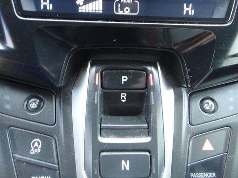 Used 2020 Honda Odyssey EX image 10