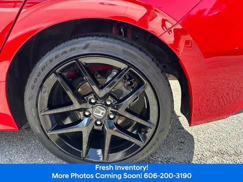 Used 2025 Honda Civic Sport image 9
