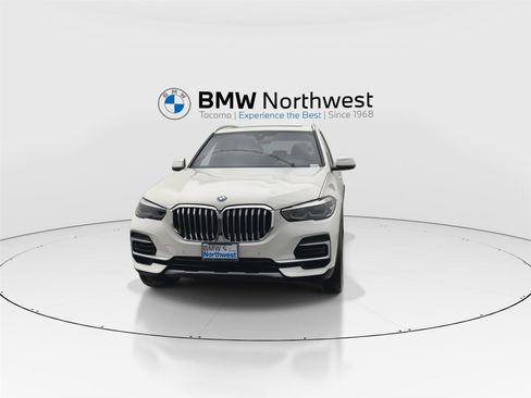 Used 2022 BMW X5 xDrive40i w/ Premium Package image 8