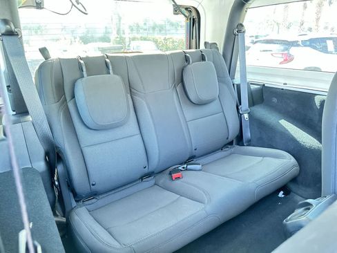 Used 2022 Jeep Wrangler Sport S image 15