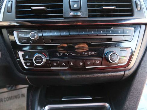 Used 2016 BMW M4 Coupe image 25