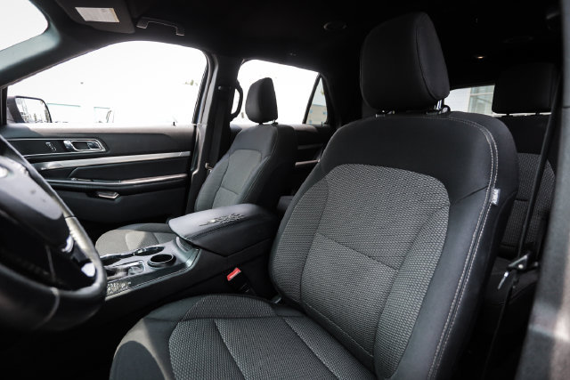 Used 2019 Ford Explorer XLT w/ Equipment Group 201A FWD image 20