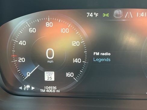 Used 2018 Volvo S90 T5 Momentum w/ Momentum Plus Package image 37