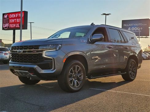 Used 2022 Chevrolet Tahoe Z71 w/ Luxury Package image 4