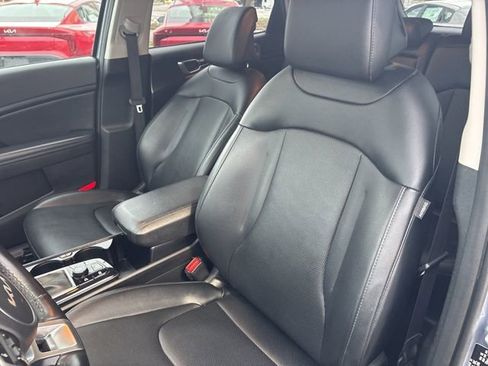 Used 2023 Kia Sportage EX image 28