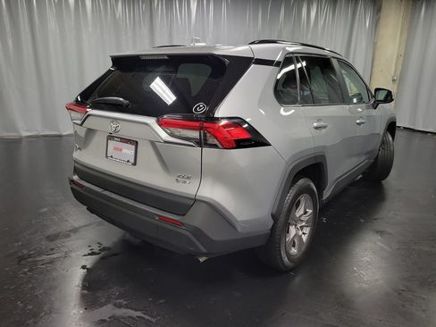 Used 2025 Toyota RAV4 XLE AWD/4WD image 8