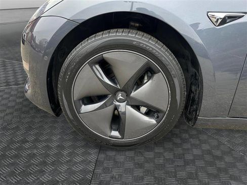 Used 2019 Tesla Model 3 Long Range image 14
