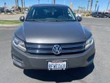 Used 2018 Volkswagen Tiguan Limited image 2
