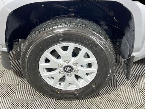 Certified 2024 Toyota Tacoma SR5 image 26