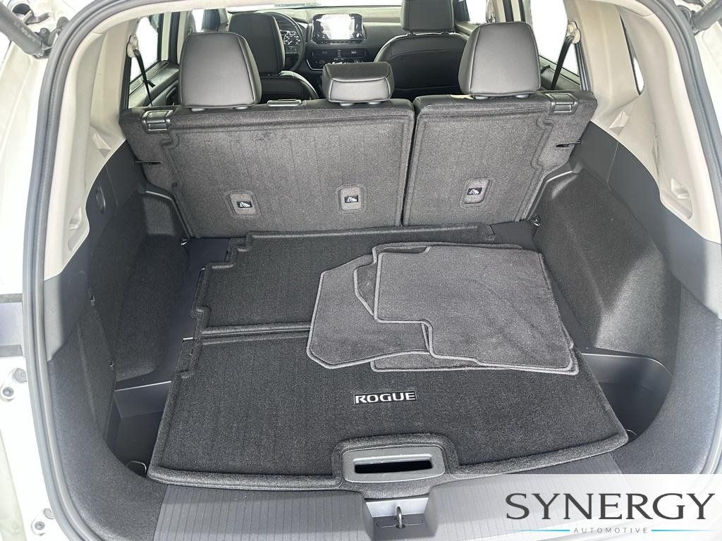 Used 2023 Nissan Rogue SL w/ SL Premium Package FWD image 8