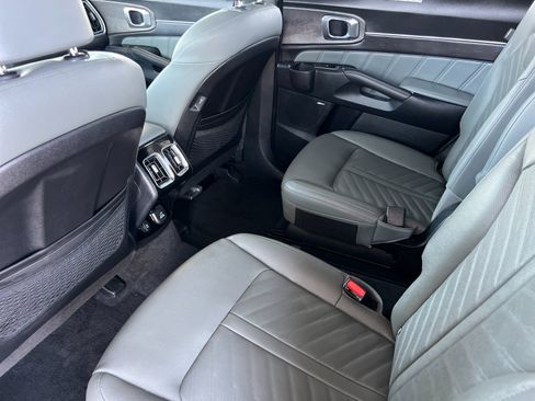 Certified 2024 Kia Sorento SX Prestige w/ Sage Leather Package image 11