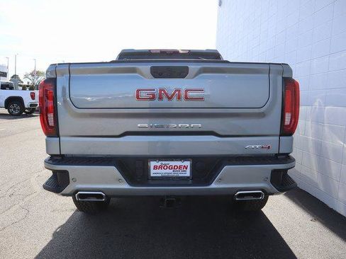 New 2026 GMC Sierra 1500 AT4 w/ AT4 Premium Package image 6