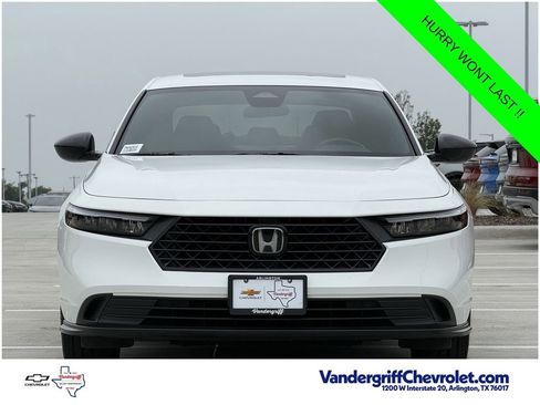 Used 2023 Honda Accord Sport image 7