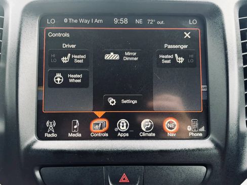 Used 2017 Jeep Cherokee Limited w/ Trailer Tow Group AWD/4WD image 29