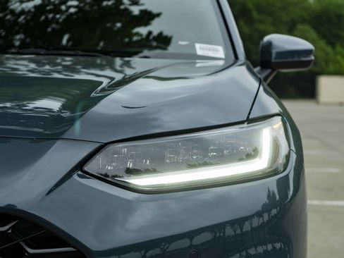 Used 2024 Honda HR-V EX-L image 11