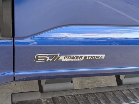 New 2026 Ford F250 XLT w/ XLT Premium Package AWD/4WD image 7