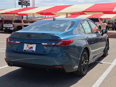 New 2026 Toyota Camry SE w/ Convenience Package FWD image 4