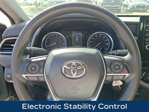 Used 2023 Toyota Camry LE FWD image 4