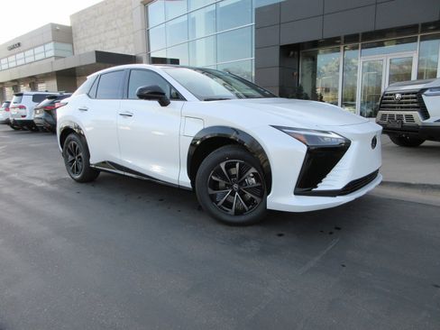 New 2026 Lexus RZ 450e AWD w/ Cold Area Package image 13