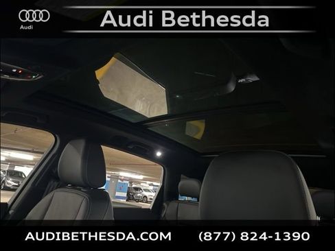 Certified 2025 Audi Q7 3.0T Premium w/ Convenience Package image 27